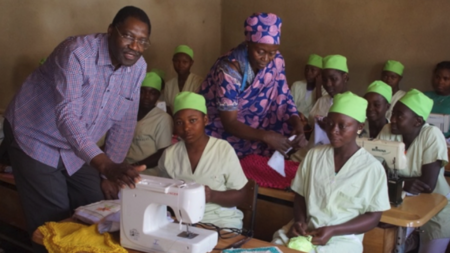 Appui et suivi des femmes enceintes à haut risque et des enfants de 0-5ans souffrant de malnutrition en zone rurale Appui et suivi des femmes enceintes à haut risque et des enfants de 0-5ans souffrant de malnutrition en zone rurale